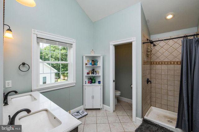 1235 KESLER RD, Front Royal, VA 22630