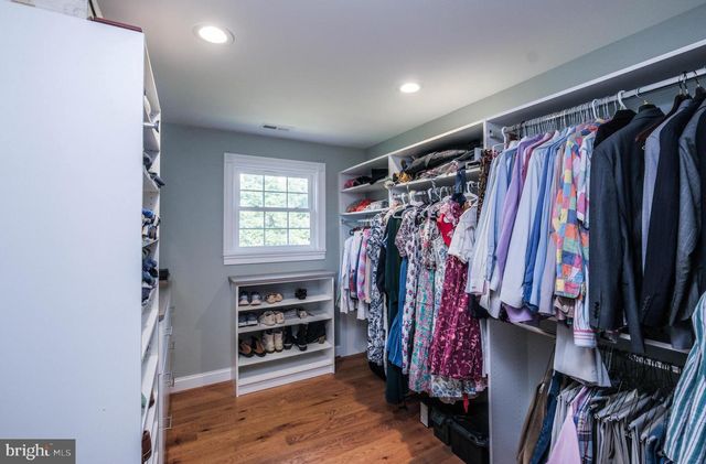 1235 KESLER RD, Front Royal, VA 22630