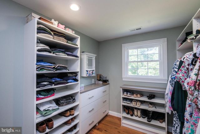 1235 KESLER RD, Front Royal, VA 22630