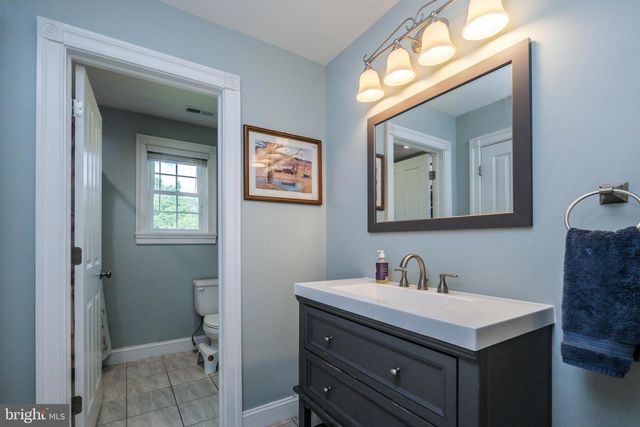 1235 KESLER RD, Front Royal, VA 22630