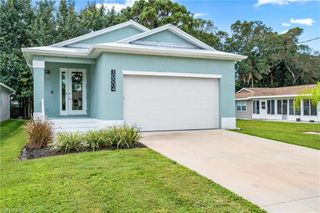 10004 Connecticut ST, Bonita Springs, FL 34135