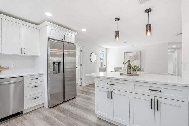 1004 IDLEBRIAR WAY, Tarpon Springs, FL 34689