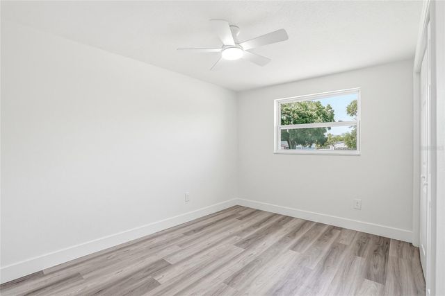 1004 IDLEBRIAR WAY, Tarpon Springs, FL 34689