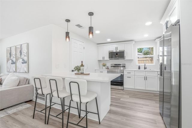 1004 IDLEBRIAR WAY, Tarpon Springs, FL 34689