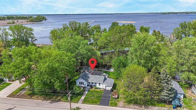 806 WILLOW STREET, Winneconne, WI 54986