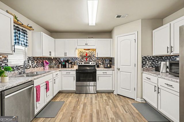 20 Natures Trail, Covington, GA 30016