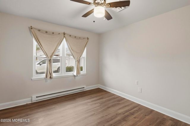 646 B Plymouth Drive, Lakewood, NJ 08701