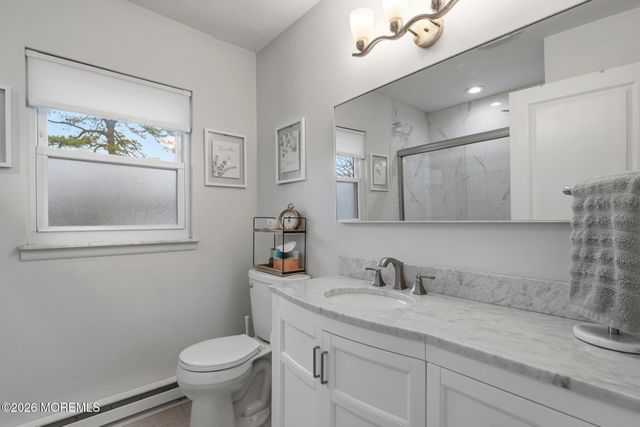 646 B Plymouth Drive, Lakewood, NJ 08701