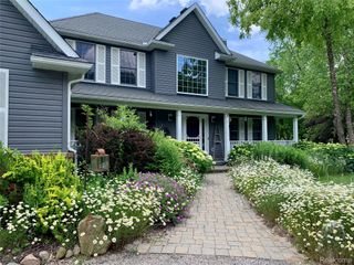 6060 Challis Road, Genoa Township, MI 48116
