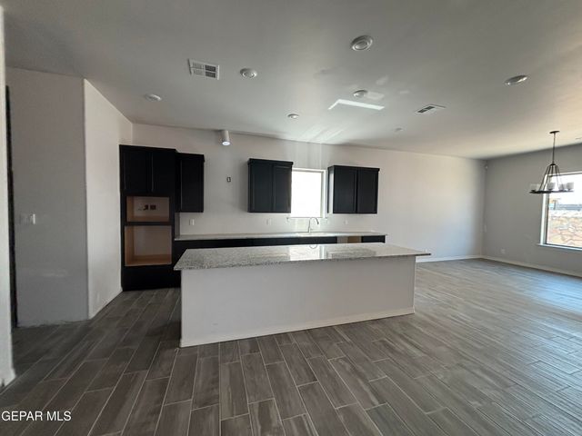 321 MERCED Court, El Paso, TX 79932