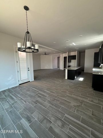 321 MERCED Court, El Paso, TX 79932