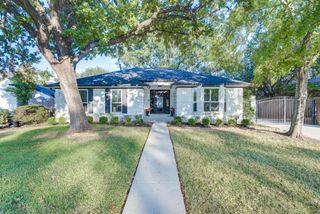 1711 S Kirkwood Road, Houston, TX 77077