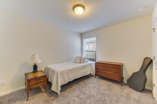 135 Tailwind DR, Kyle, TX 78640