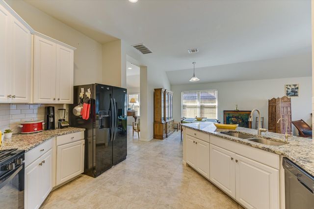 135 Tailwind DR, Kyle, TX 78640