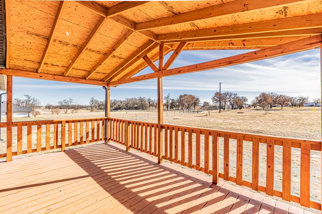 4650 Lonestar Road, Poolville, TX 76487