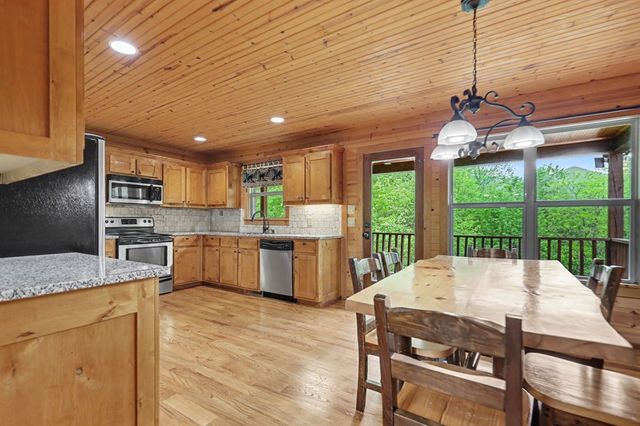 600 Mill Ridge Road, Hiawassee, GA 30546