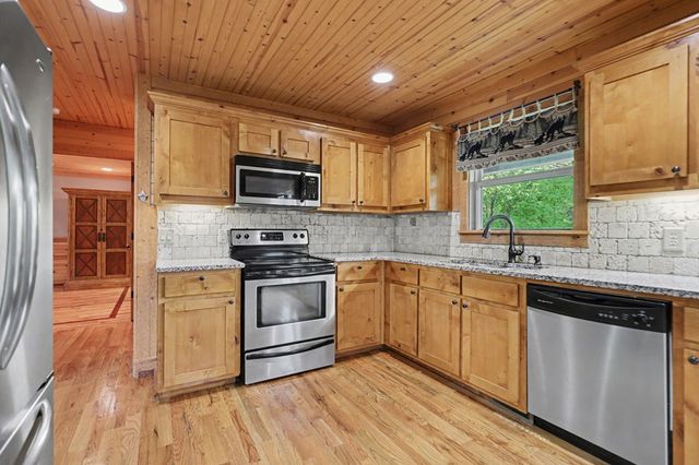 600 Mill Ridge Road, Hiawassee, GA 30546