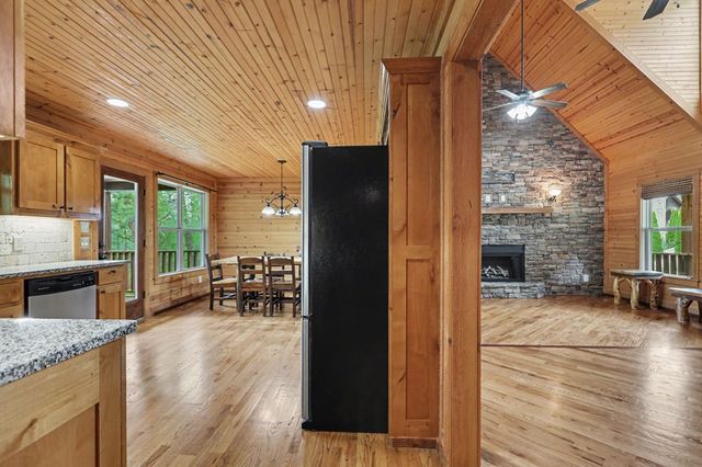 600 Mill Ridge Road, Hiawassee, GA 30546
