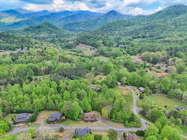 600 Mill Ridge Road, Hiawassee, GA 30546