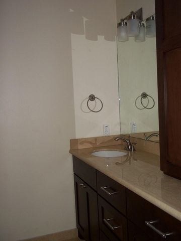 401A Willard Street, Houston, TX 77006