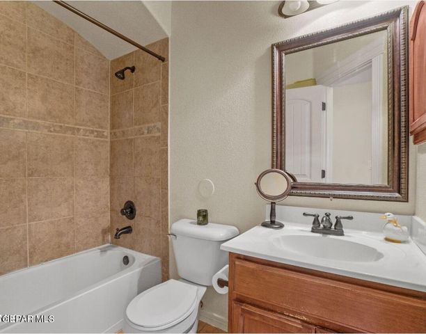 14429 SPANISH POINT Drive, El Paso, TX 79938