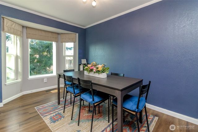 24041 26th Avenue S, Des Moines, WA 98198