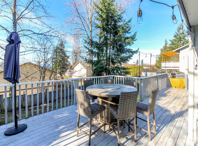 24041 26th Avenue S, Des Moines, WA 98198