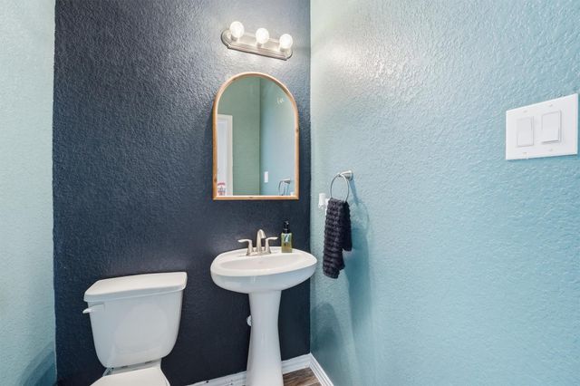 475 Road 6616, Dayton, TX 77535