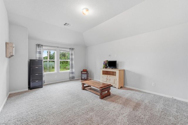 475 Road 6616, Dayton, TX 77535