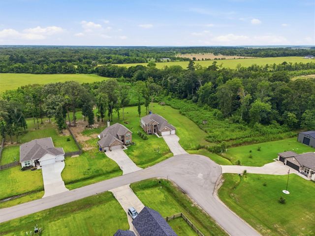 475 Road 6616, Dayton, TX 77535