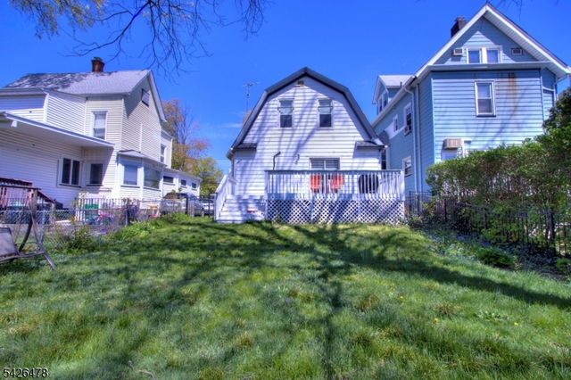 49 Bond St, Passaic City, NJ 07055