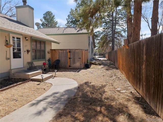 3771 S Danube Circle, Aurora, CO 80013