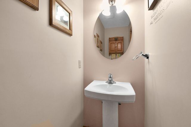 2240 Springmill West Road, Mansfield, OH 44903