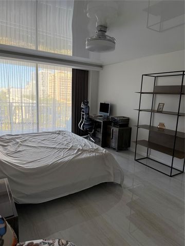 210 174th St 911, Sunny Isles Beach, FL 33160