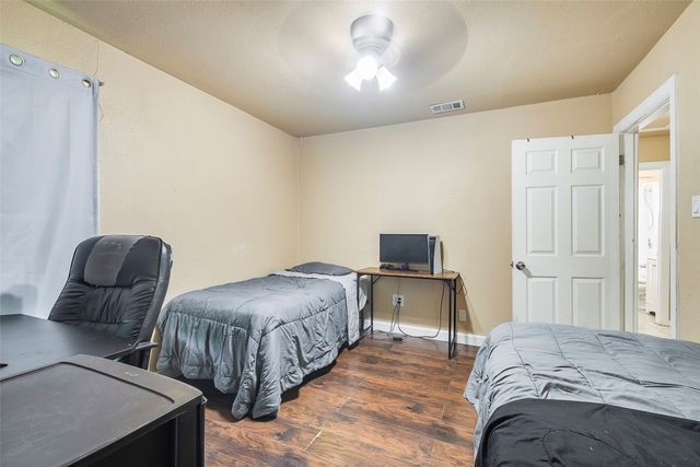 3624 Hardeman Street, Fort Worth, TX 76119
