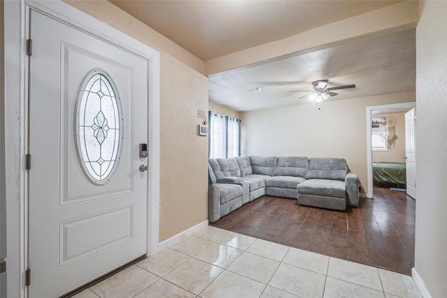 3624 Hardeman Street, Fort Worth, TX 76119