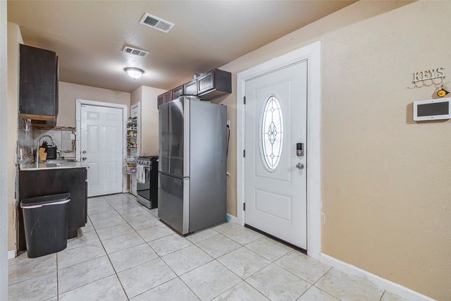 3624 Hardeman Street, Fort Worth, TX 76119