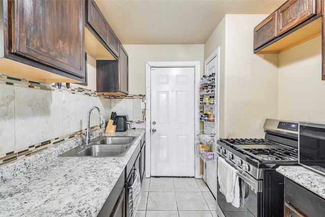 3624 Hardeman Street, Fort Worth, TX 76119