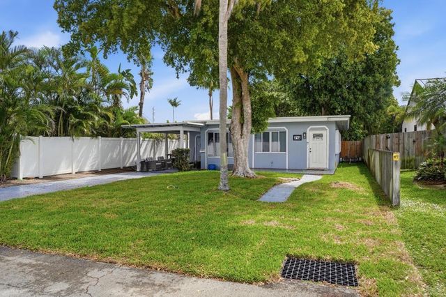 712 NE 10th Avenue, Pompano Beach, FL 33060