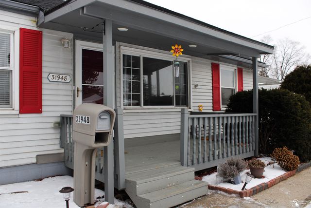 31948 BRIDGE Street, Garden City, MI 48135