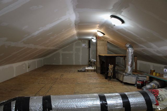 31948 BRIDGE Street, Garden City, MI 48135