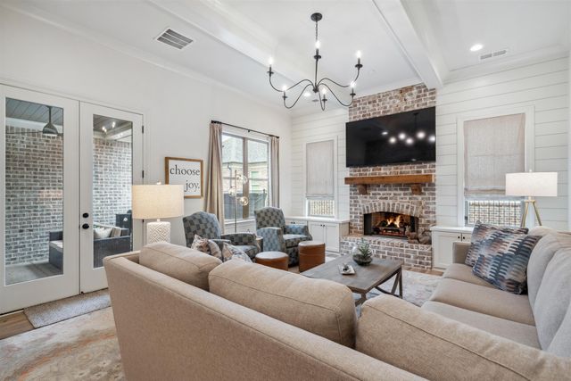 2125 N GREENBRIER LAKES BLVD, Piperton, TN 38017