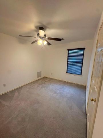 1130 Andover Drive, Pearland, TX 77584
