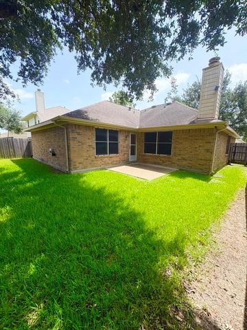 1130 Andover Drive, Pearland, TX 77584