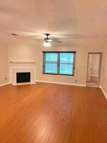 1130 Andover Drive, Pearland, TX 77584