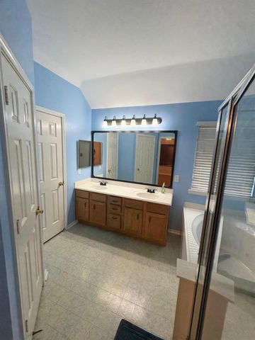 1130 Andover Drive, Pearland, TX 77584