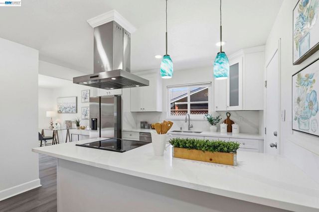 3074 Capewood LN, San Jose, CA 95132