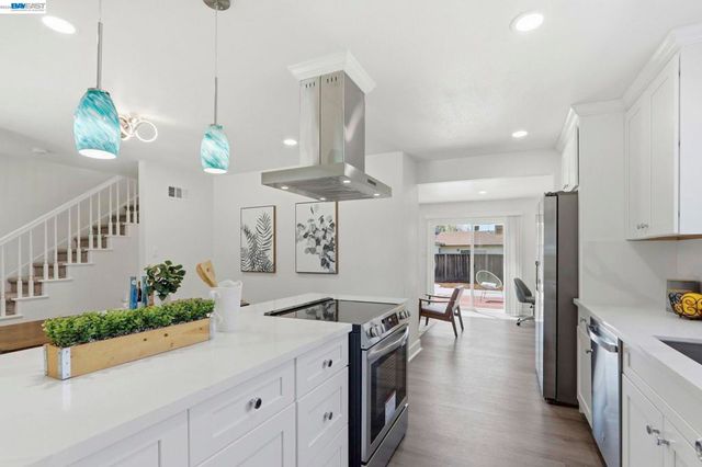 3074 Capewood LN, San Jose, CA 95132