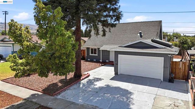 3074 Capewood LN, San Jose, CA 95132