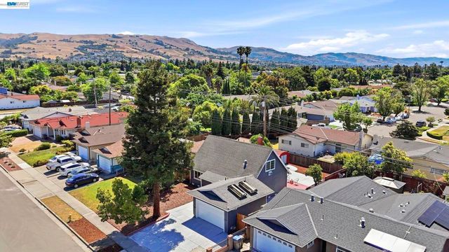 3074 Capewood LN, San Jose, CA 95132